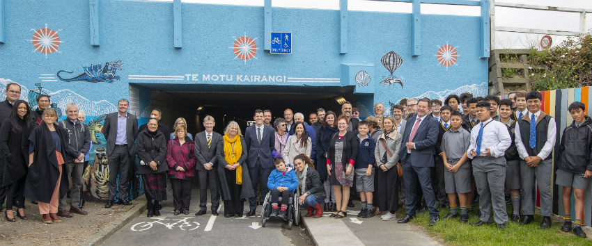 Group shot of mural participants.