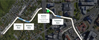 An aerial image showing the route from the Botanic gardens to the waterfront marked by a white line, the sites of significance are marked along the route in blue.