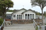 Outside view of Leonard Cockayne Centre.
