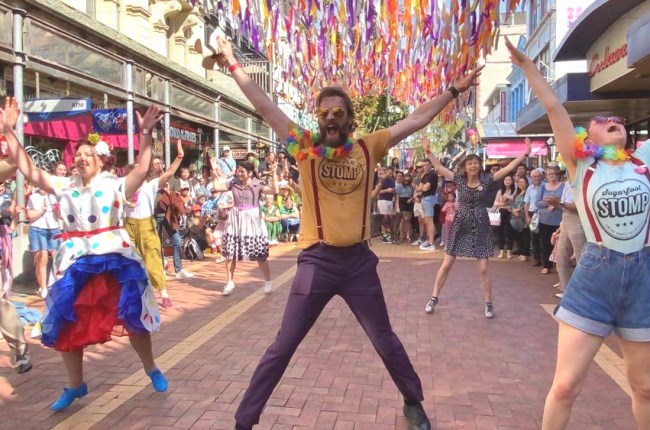 Christmas set to shine with the Summer Sampler