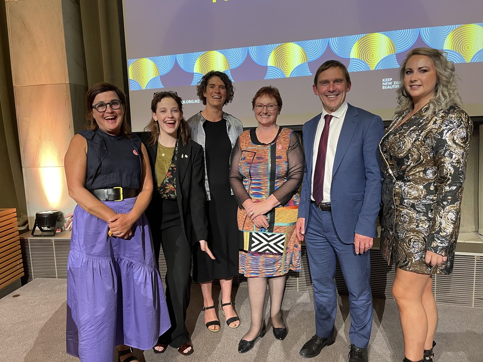 WCC staff at awards l-r Cr Laurie Foon, Cr Teri O'Neill, Zealandia's Danielle Shanahan, Dep Mayor Sarah Free, Mayor Andy Foster, and Chair KNZB Alexandra Davids