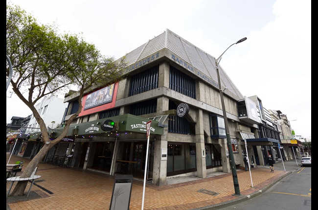 Stage is set for iconic Hannah Playhouse to re-open 