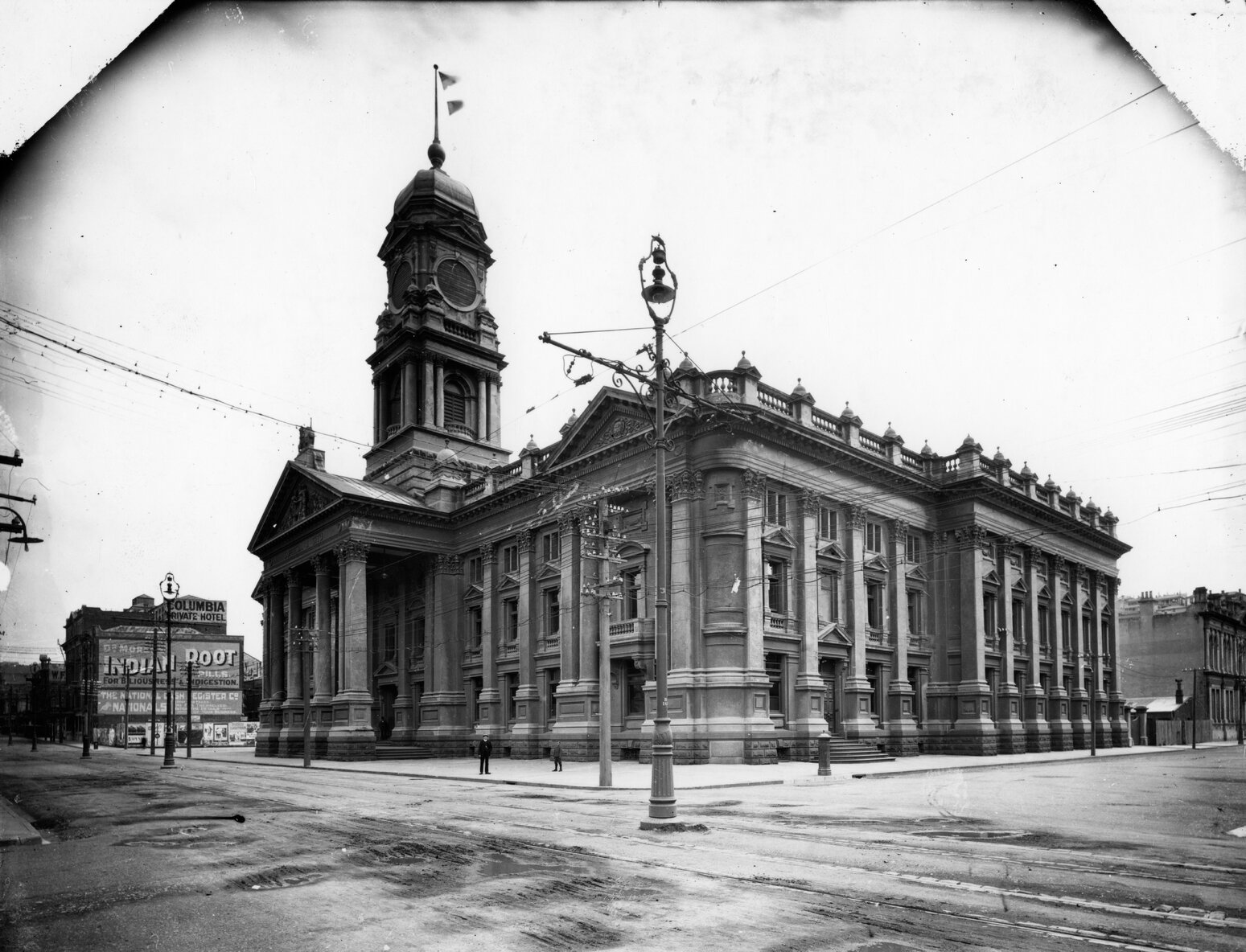 A history of Te Whare Whakarauika Wellington Town Hall 