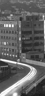 Herd Street Post Ofﬁce, at dusk, in the 1950s.