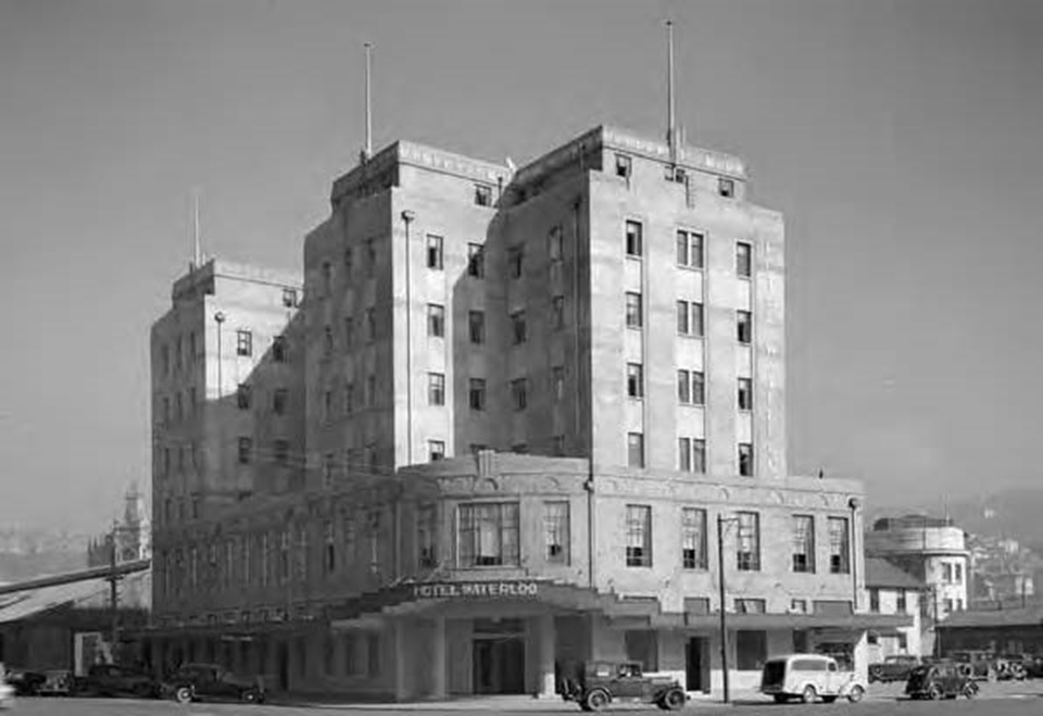 The Hotel Waterloo.