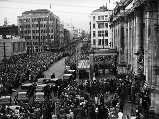 Royal visit reception at Town Hall, 1954.