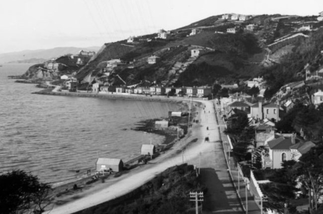 Life's a beach in Oriental Bay