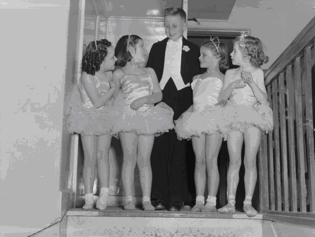 Child ballet dancers at the August Town Hall Competitions in 1955.