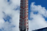 Pole with Māori motif designed by Len Hetet.